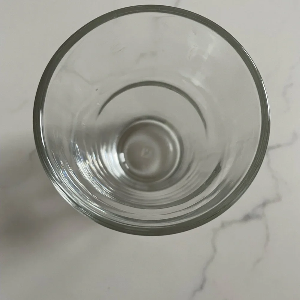 Nespresso glass Shaker with Aqua (silicone) Lid - Picture 3 of 5